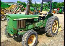 Kommunale Schlepper John Deere 1530