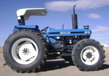 Kommunale Schlepper Ford-NH 6610