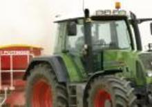 Kommunale Schlepper Fendt 716 Vario