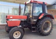 Kommunale Schlepper Case IH 743 XL