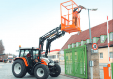Kommunale Schlepper Steyr 9105 MT K