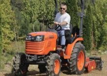 Kommunale Schlepper Kubota B 2420