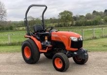 Kommunale Schlepper Kubota B2311