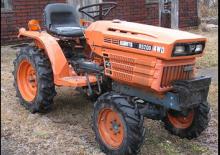 Kommunale Schlepper Kubota B5200