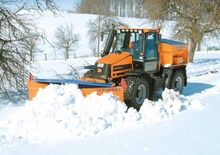 Kommunale Schlepper JCB Fastrac 2155-4WS