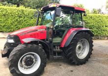 Kommunale Schlepper Case IH JXU 105