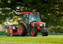 Kommunale Schlepper Kubota L2421 DW