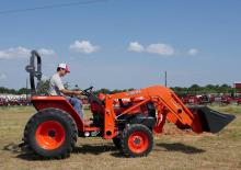 Kommunale Schlepper Kubota L2800