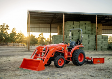 Kommunale Schlepper Kubota L3302HST