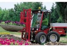 Kommunale Schlepper Carraro SP 4400 HST