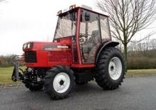 Kommunale Schlepper Shibaura ST 445 SSS