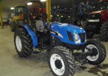 Kommunale Schlepper New Holland TN 70 SA