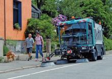 Kompaktkehrmaschinen Schmidt Cleango 400