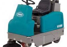 Kompaktkehrmaschinen Tennant Tennant 6100