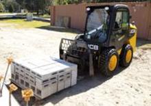 Kompaktlader JCB 155