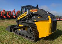 Kompaktlader New Holland C332 