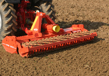 Kreiseleggen Kuhn HRB 403 D