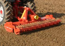Kreiseleggen Kuhn HRB 303 D