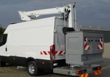 Anhänger-Gelenkarbeitsbühnen Danilift P145V