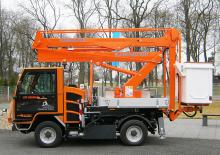 Anhänger-Gelenkarbeitsbühnen Blumenbecker - Hubmeister® HM 14 D