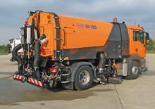 LKW-Kehrmaschinen-Rechtssaugend Schmidt SK 700