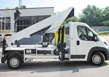 LKW-Teleskoparbeitsbühnen Klubb VT 42 NE