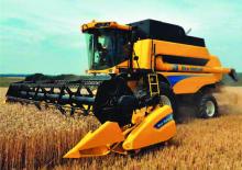 Mähdrescher New Holland CSX 7080