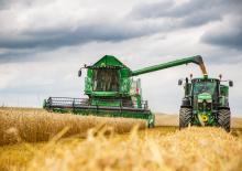 Mähdrescher John Deere W 550 i