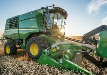 Mähdrescher John Deere W550