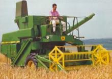 Mähdrescher John Deere 932