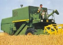 Mähdrescher John Deere 955