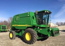 Mähdrescher John Deere 9560