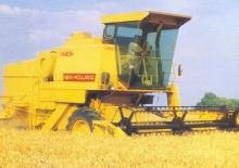 Mähdrescher New Holland Clayson 8050
