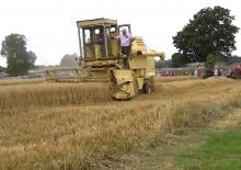 Mähdrescher New Holland Clayson M 122