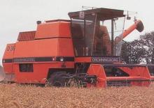 Mähdrescher Case IH Dania D 4500