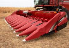 Mähdrescher-Maispflücker Case IH 4416