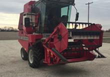 Mähdrescher Massey Ferguson MF 8 XP