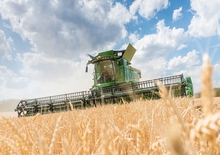 Mähdrescher John Deere S780 