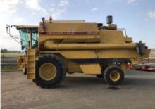 Mähdrescher New Holland TF46