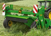 Mähwerke gezogen Scheiben m. Aufbereiter John Deere 635