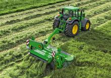 Mähwerke gezogen Scheiben m. Aufbereiter John Deere 835