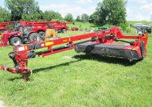 Mähwerke gezogen Scheiben m. Aufbereiter Case IH DC163