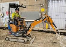Elektro Raupenbagger Case CX15EV