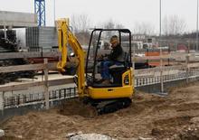 Minibagger Komatsu PC14R-3HS 