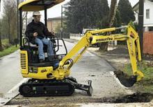 Minibagger Komatsu PC16R-2