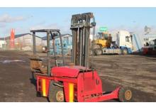 Mitnahmestapler Diesel Moffett M 1503 STM