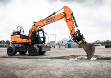 Mobilbagger Develon DX170W-7 