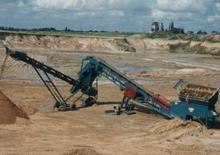 Mobile Siebanlagen Powerscreen Mark II 8x4