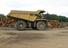 Muldenkipper-SKW Caterpillar 772