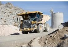 Muldenkipper-SKW Caterpillar 775G